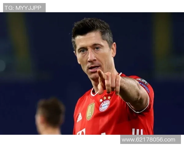 莱万回归老东家引发拜仁球迷愤怒称其忘恩负义情绪高涨 莱万回归老东家引发拜仁球迷愤怒称其忘恩负义情绪高涨