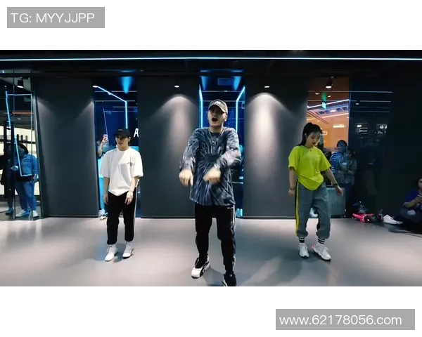 重庆街舞队荣登全国街舞状态排行榜第三名引发热议