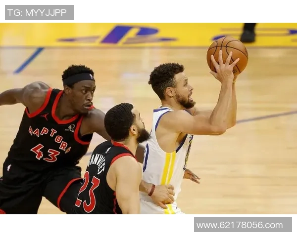 雨燕直播带你直击火箭与湖人精彩对决全场回顾与分析 雨燕直播带你直击火箭与湖人精彩对决全场回顾与分析